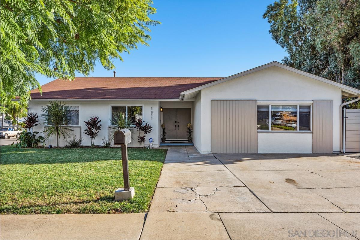 Detail Gallery Image 35 of 42 For 1811  Iris Way, Escondido,  CA 92027 - 4 Beds | 2 Baths