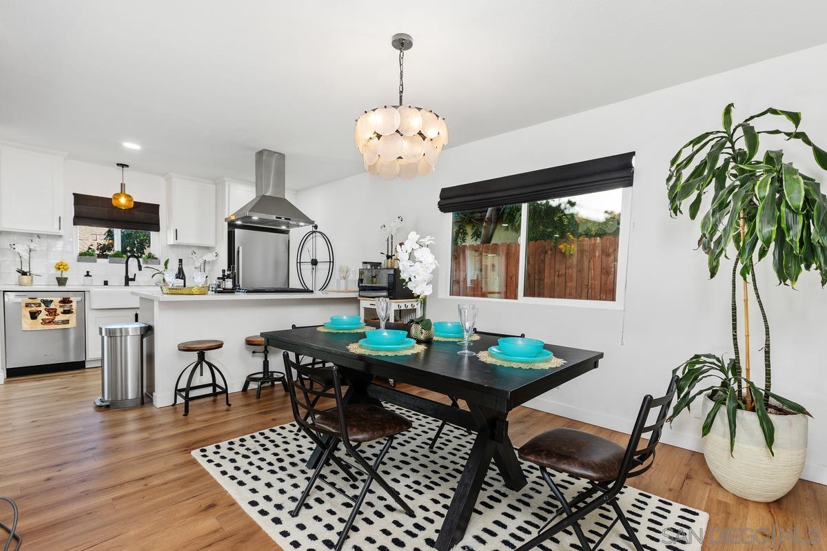 Detail Gallery Image 6 of 42 For 1811  Iris Way, Escondido,  CA 92027 - 4 Beds | 2 Baths