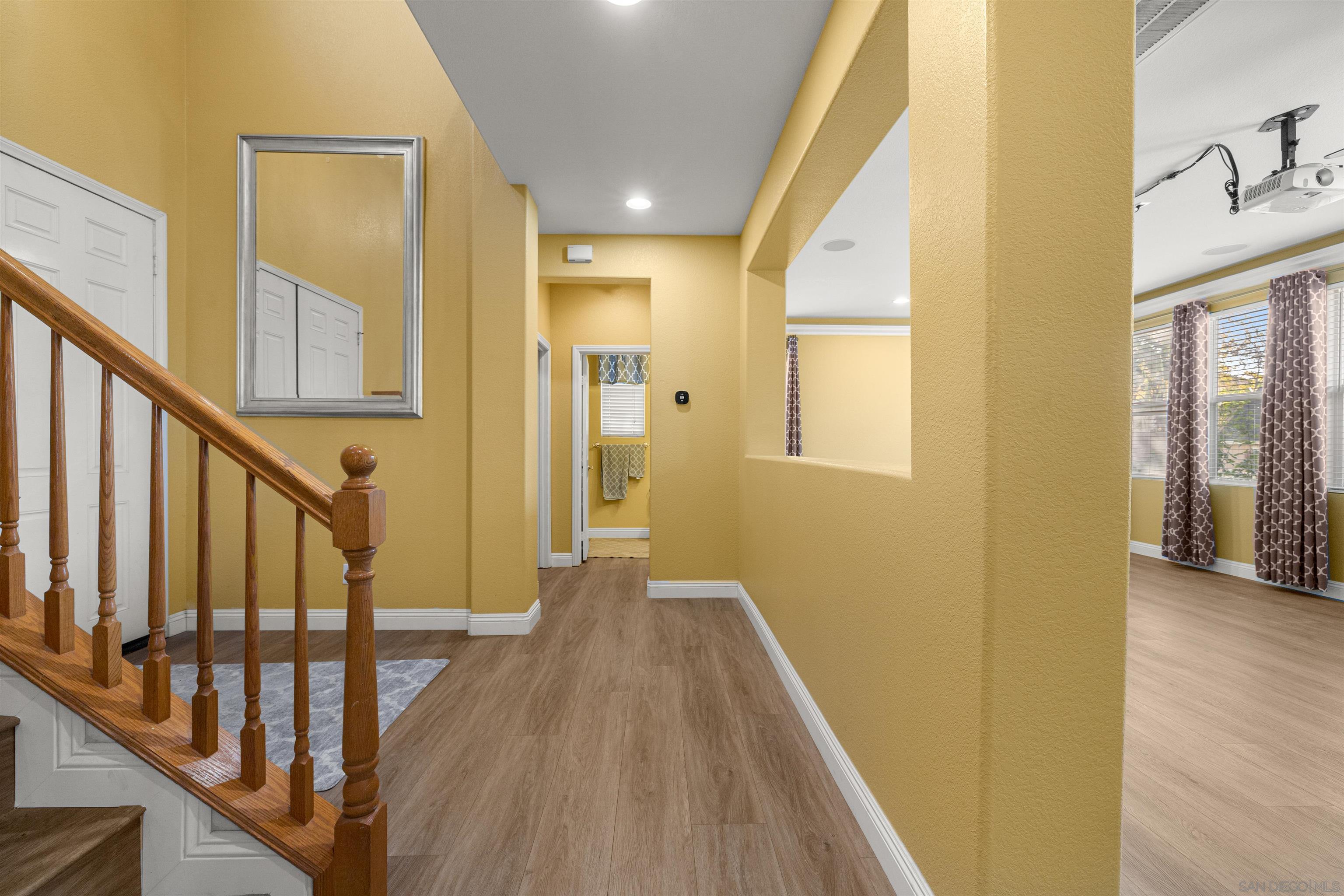 Detail Gallery Image 17 of 46 For 5713  Canoe Dr, Corona,  CA 92880 - 5 Beds | 3 Baths