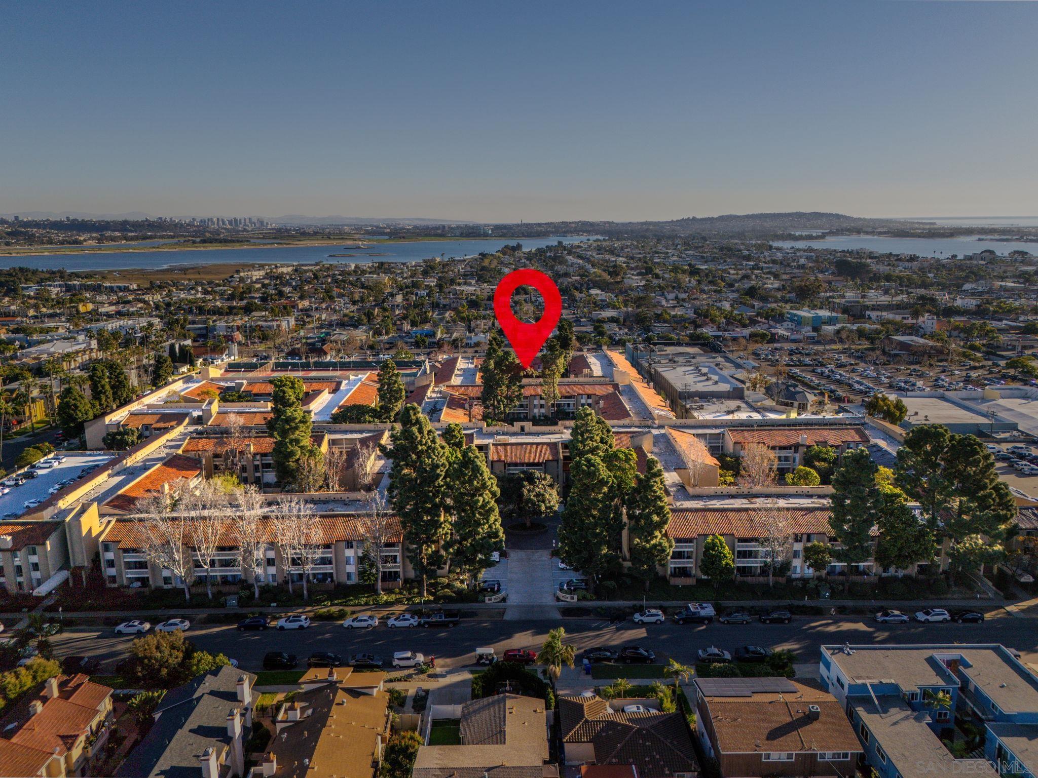 Detail Gallery Image 2 of 31 For 1855  Diamond St  #5-232,  San Diego,  CA 92109 - 1 Beds | 1 Baths