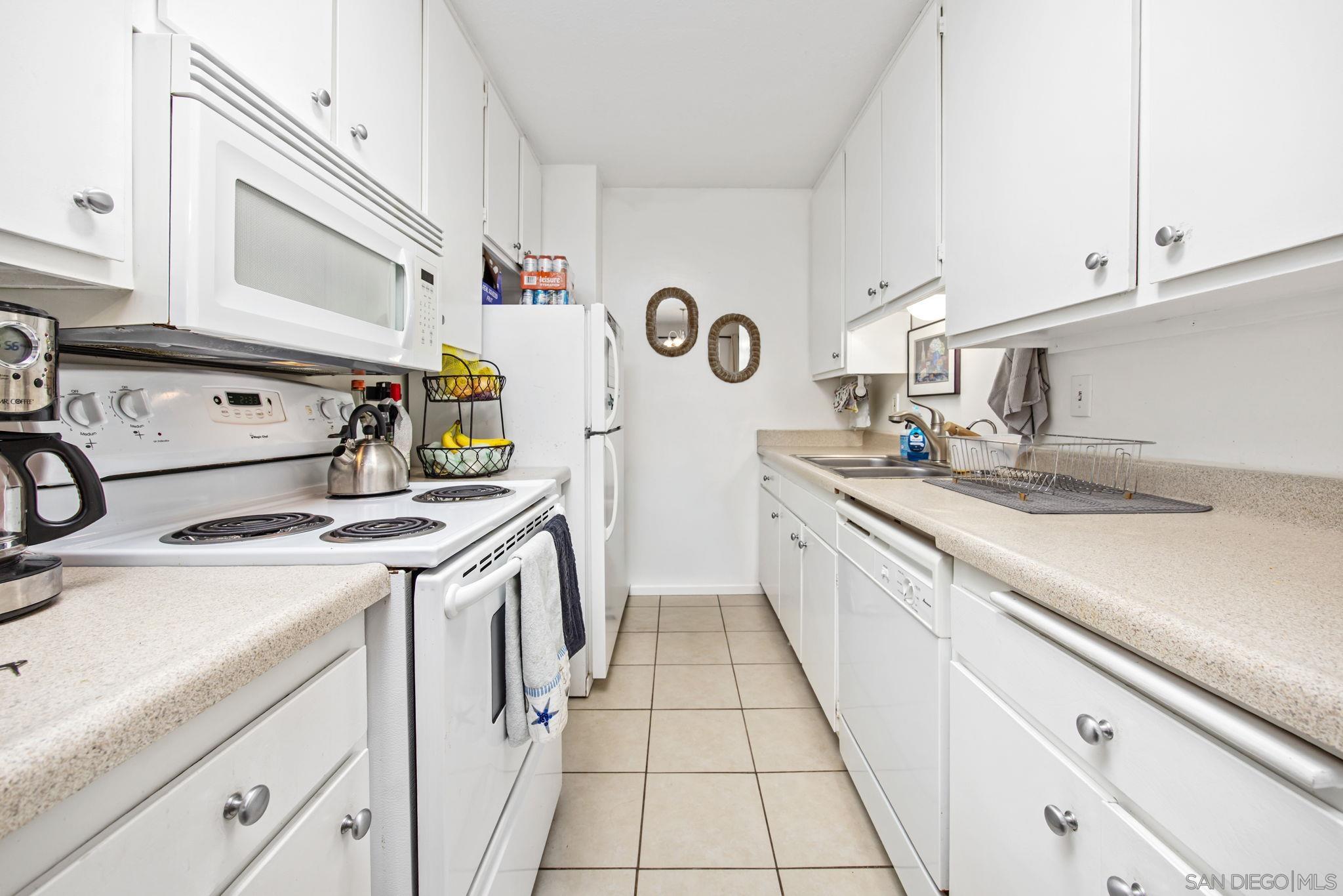 Detail Gallery Image 11 of 31 For 1855  Diamond St  #5-232,  San Diego,  CA 92109 - 1 Beds | 1 Baths